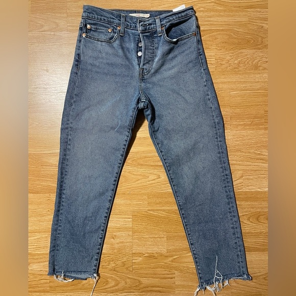 LEVIS-Wedgie Fit Ankle Women's Jeans - Picture 2 of 4